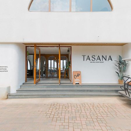 Tasana Bar And Luxury Resort Κο Λαρν Εξωτερικό φωτογραφία