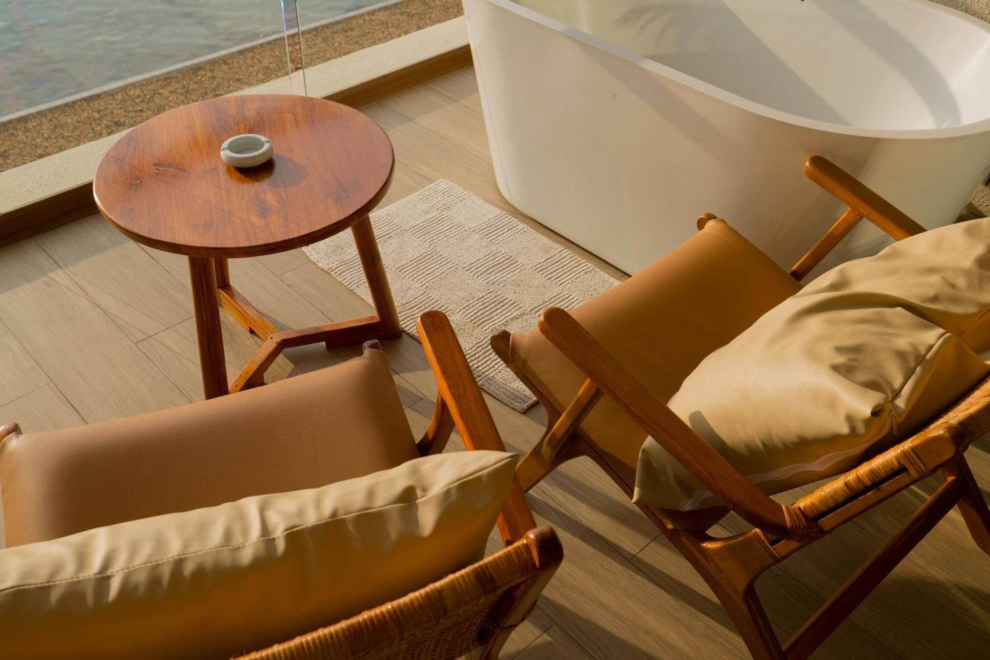 Tasana Bar And Luxury Resort Κο Λαρν Εξωτερικό φωτογραφία