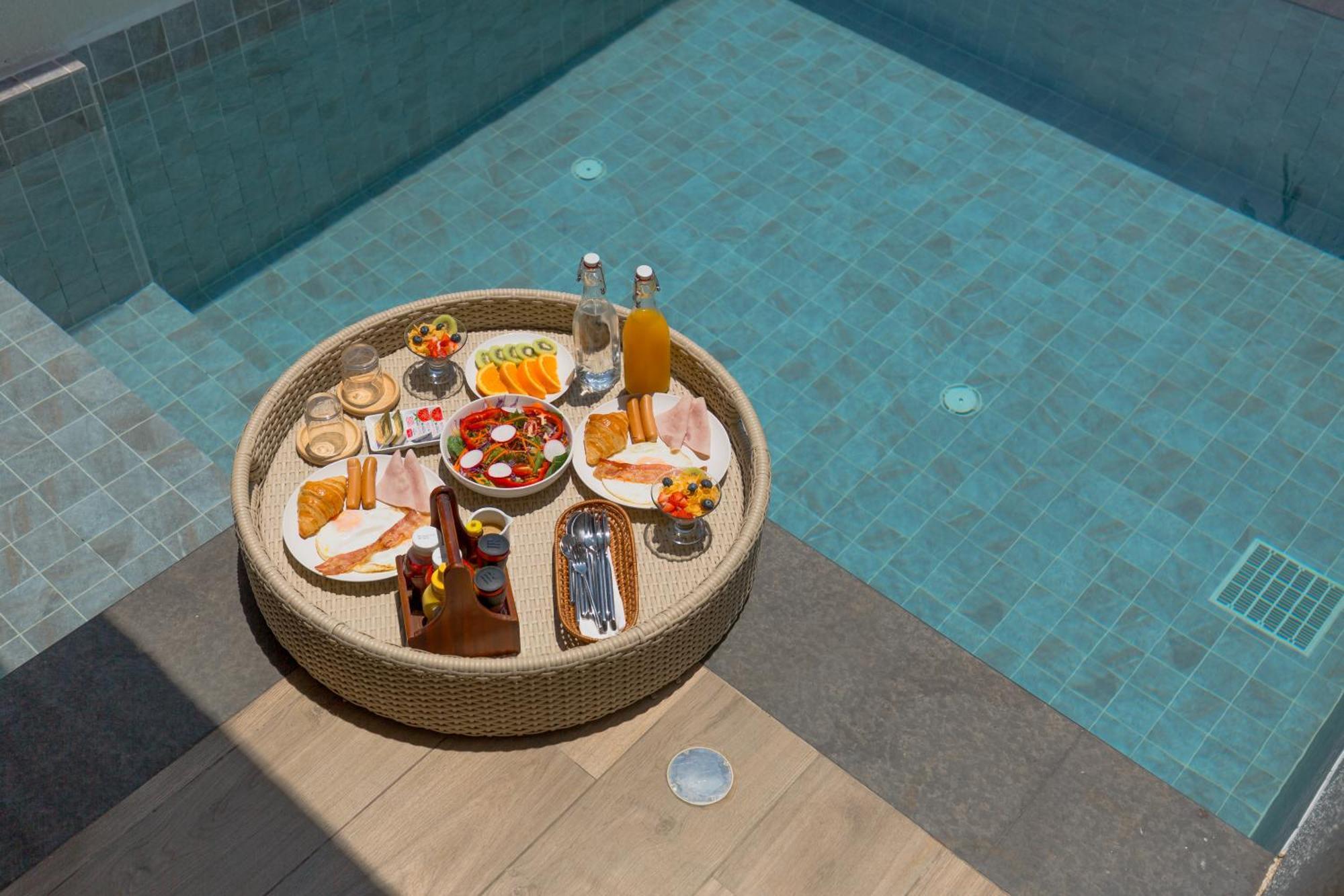Tasana Bar And Luxury Resort Κο Λαρν Εξωτερικό φωτογραφία
